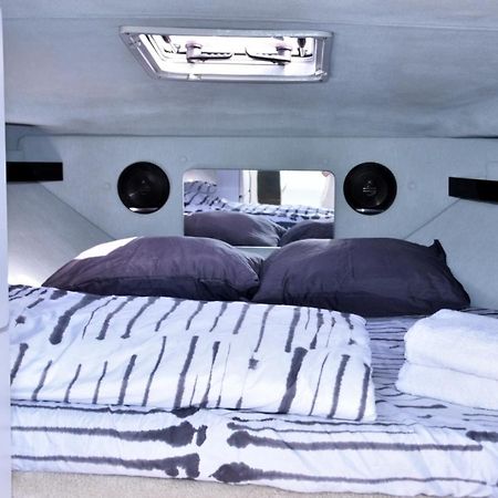 Luxury Boat Karamba I 호텔 산미겔데아보나 외부 사진