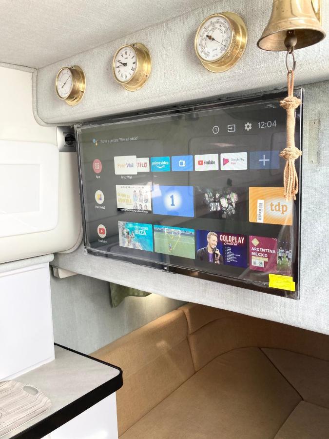 Luxury Boat Karamba I 호텔 산미겔데아보나 외부 사진